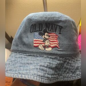 Old Navy X Disney Mickey Mouse Bucket Hat NEW